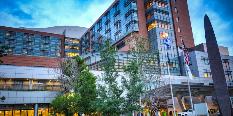 What are the top cancer hospitals in the US? | Life Credit C